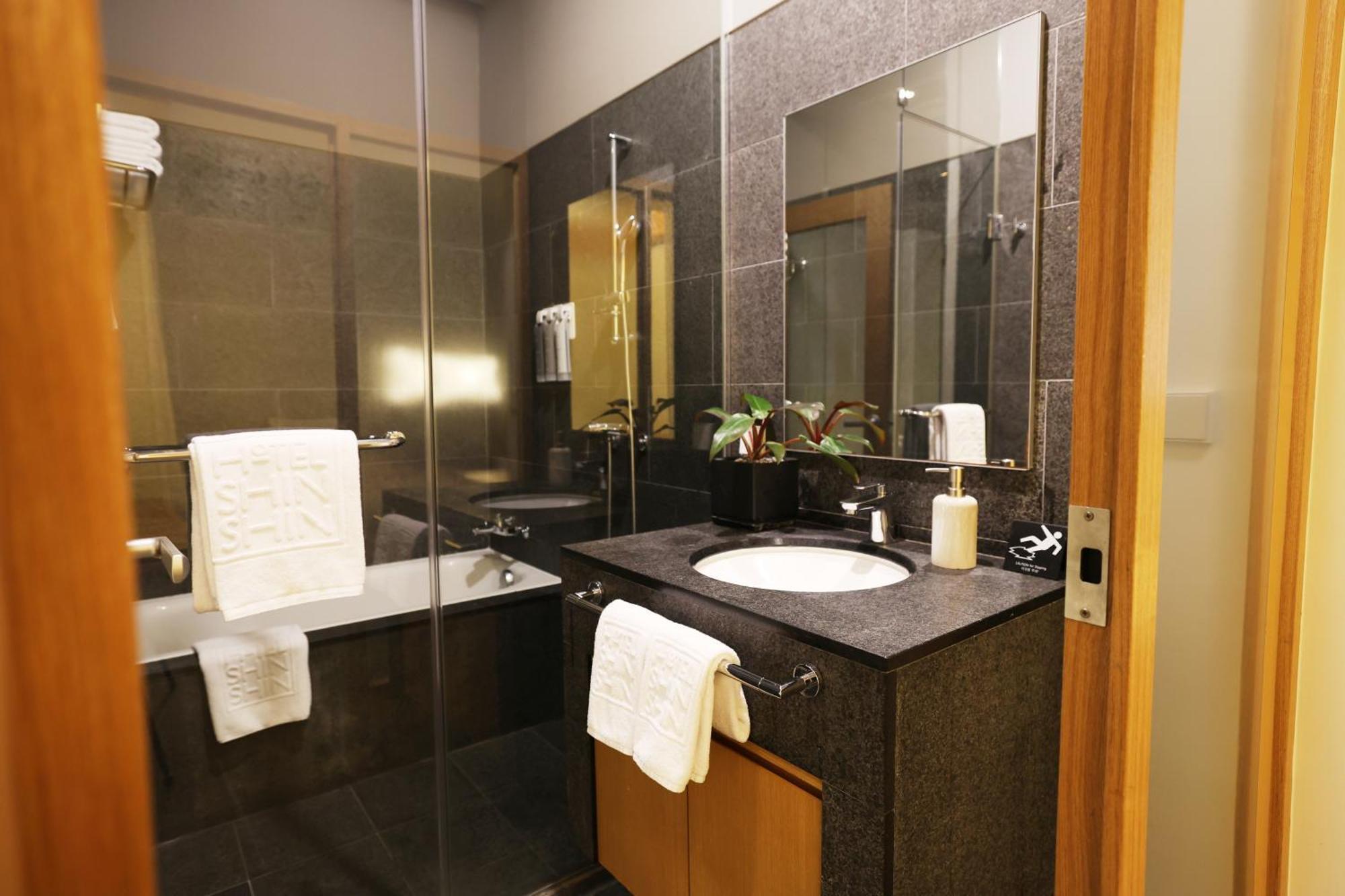 Shinshin Myeongdong Hotel Seoul