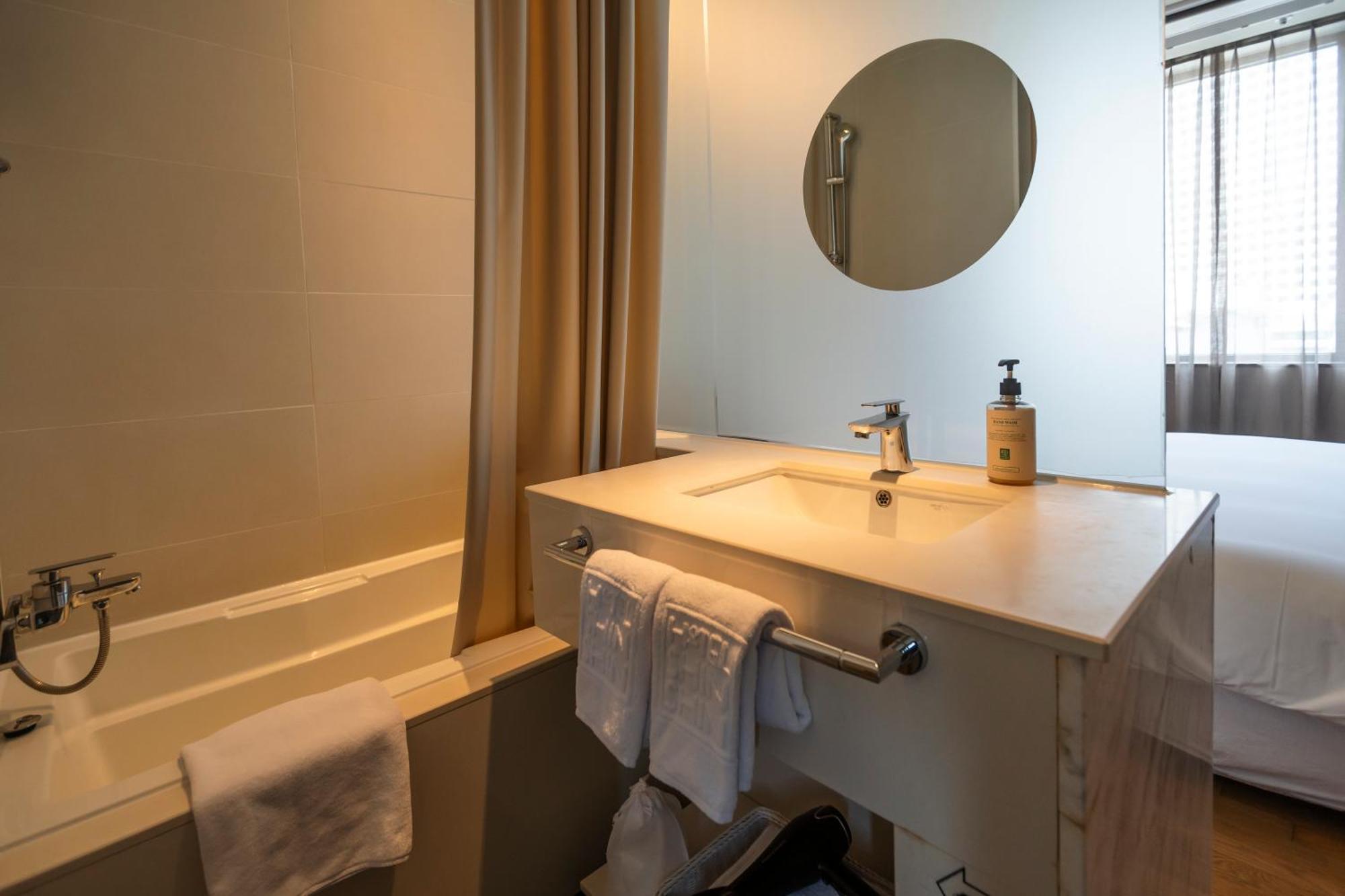 Shinshin Myeongdong Hotel Seoul