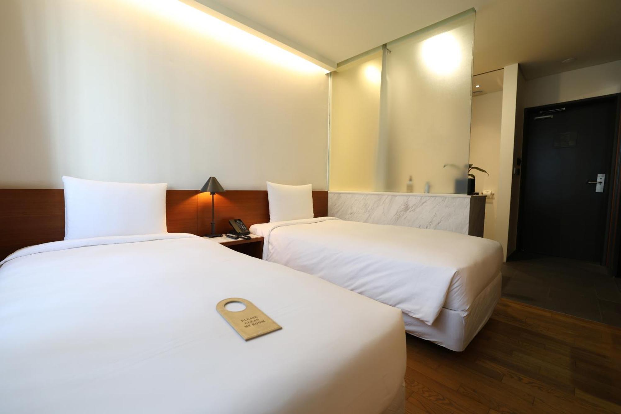 Shinshin Myeongdong 3* Seoul